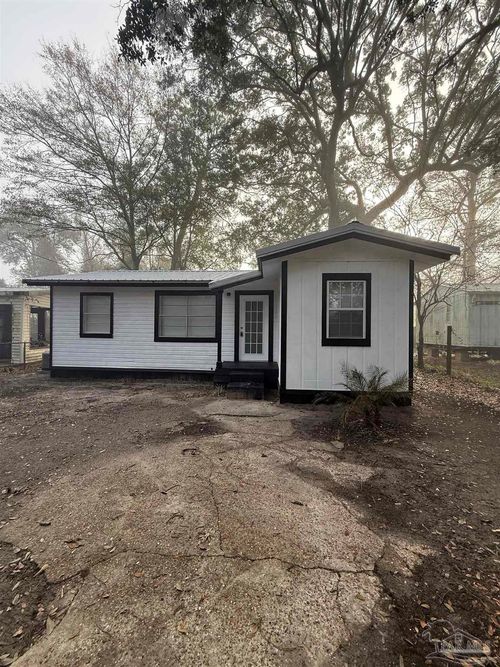 8024 Hayworth Ave, Pensacola, FL, 32534-4126 | Card Image