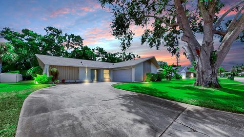 1809 67th St W, BRADENTON, FL, 34209-4921 | Card Image