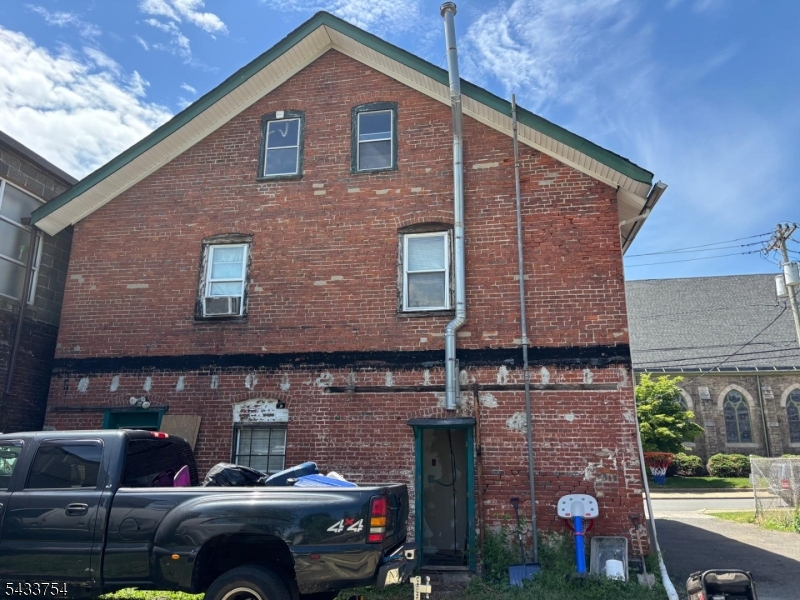 Commercial Sale in Bound Brook Boro