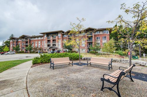 412-625 St David St S, Fergus, ON, N1M0A8 | Card Image