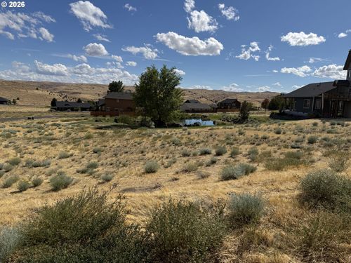 401 Little Lake Rd, Maupin, OR, 97037 | Card Image