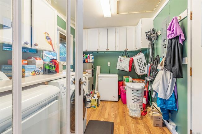 1226 Centre Rd, House other with 4 bedrooms, 2 bathrooms and 5 parking in Qualicum Beach BC | Image 35