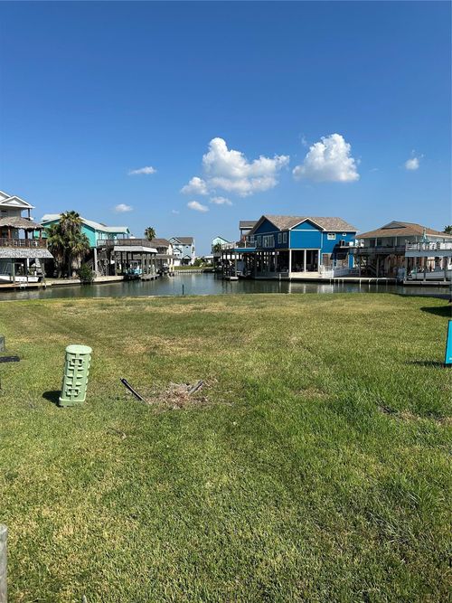 4 Tahiti Rd, Galveston, TX, 77554-9183 | Card Image
