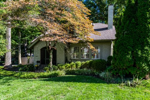 5681 Winthrop Ave, Indianapolis, IN, 46220-3264 | Card Image