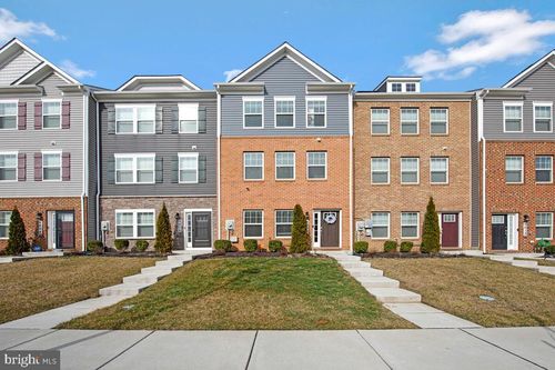 9608 Fagan Dr, MITCHELLVILLE, MD, 20721-2397 | Card Image
