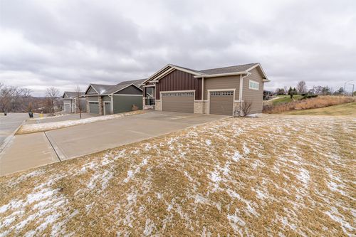 853 S Brookings Ct, West Des Moines, IA, 50266-8491 | Card Image