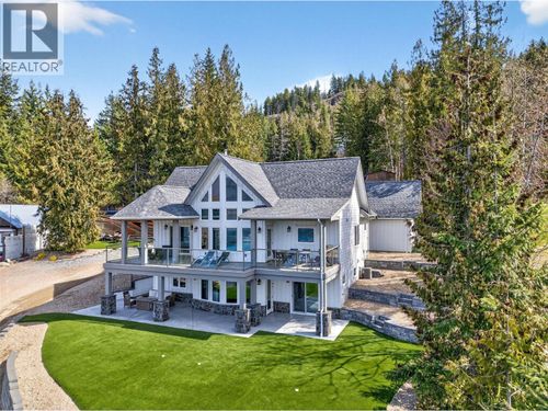 3216 Eagle Bay Road, Eagle Bay, BC, V0E1H1 | Card Image