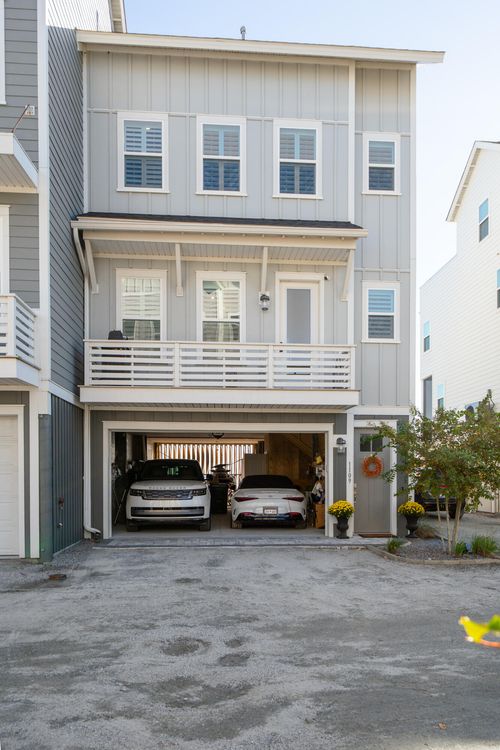 1109 Studdingsail Ln, Charleston, SC, 29412-9552 | Card Image