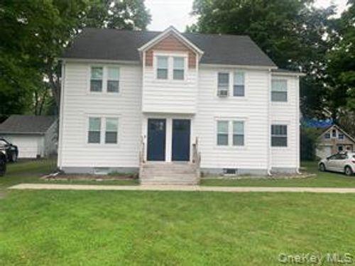 14 Edmunds Ln, Pine Bush, NY, 12566-7110 | Card Image