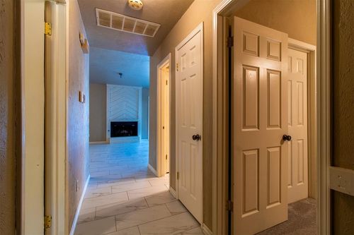 14007 Fairhill Ave, Edmond, OK, 73013-1934 | Card Image