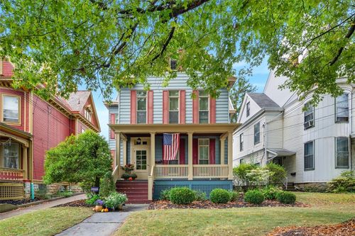 351 E Beau St, Washington, PA, 15301-3639 | Card Image