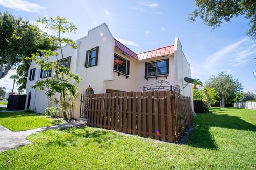 apt-a-6363 Seven Springs Blvd, Greenacres, FL, 33463-1666 | Card Image