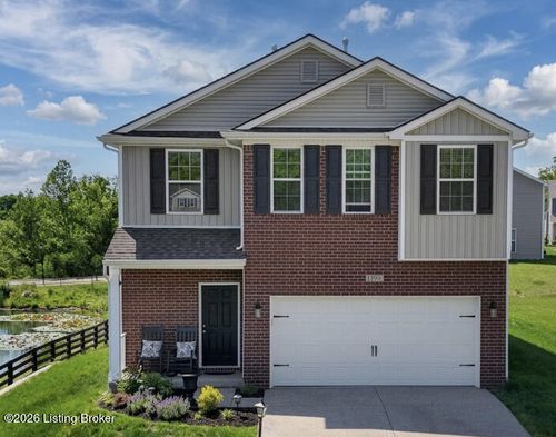 11901 Parkview Trace Dr, Louisville, KY, 40229-3778 | Card Image