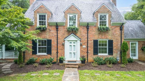 3323 Woodridge Pl, Lynchburg, VA, 24503-2627 | Card Image