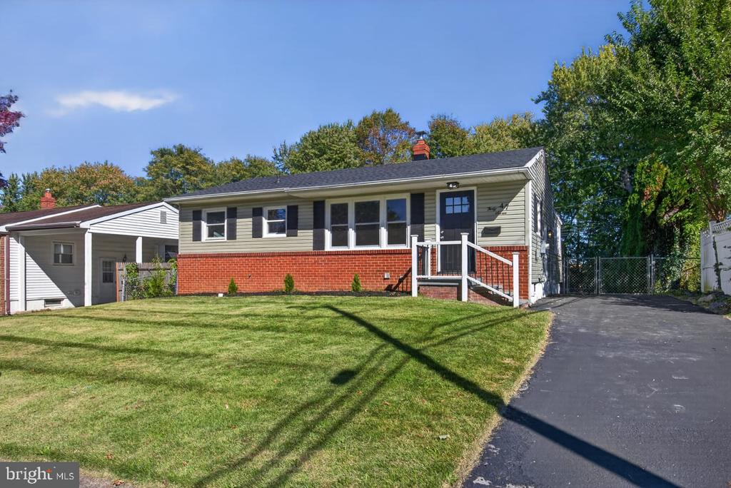 Residential in NEW CASTLE 3