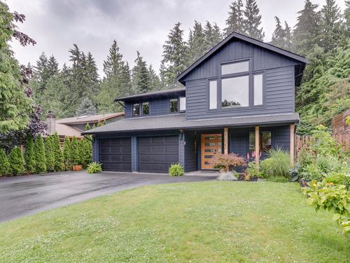 1022 Tobermory Way, Squamish, BC, V0N2M2 | Card Image