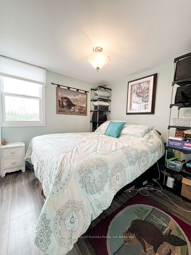 21 Macfie Rd, House other with 1 bedrooms, 1 bathrooms and 5 parking in Dunchurch ON | Image 5