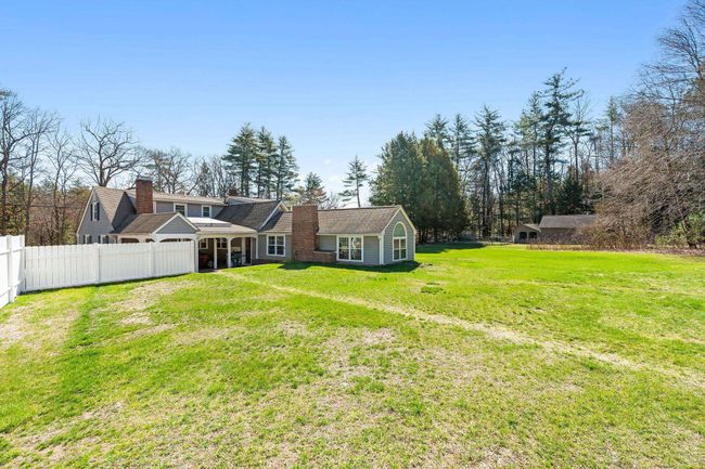 2 Ichabod Dr, House other with 4 bedrooms, 3 bathrooms and null parking in Merrimack NH | Image 32