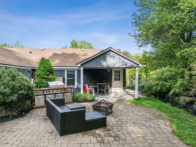 18 Railroad Ave, House other with 5 bedrooms, 2 bathrooms and null parking in Tannersville NY | Image 5