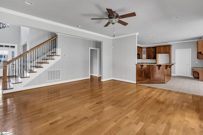 528 Carolee Way, House other with 5 bedrooms, 4 bathrooms and 3 parking in Greer SC | Image 4
