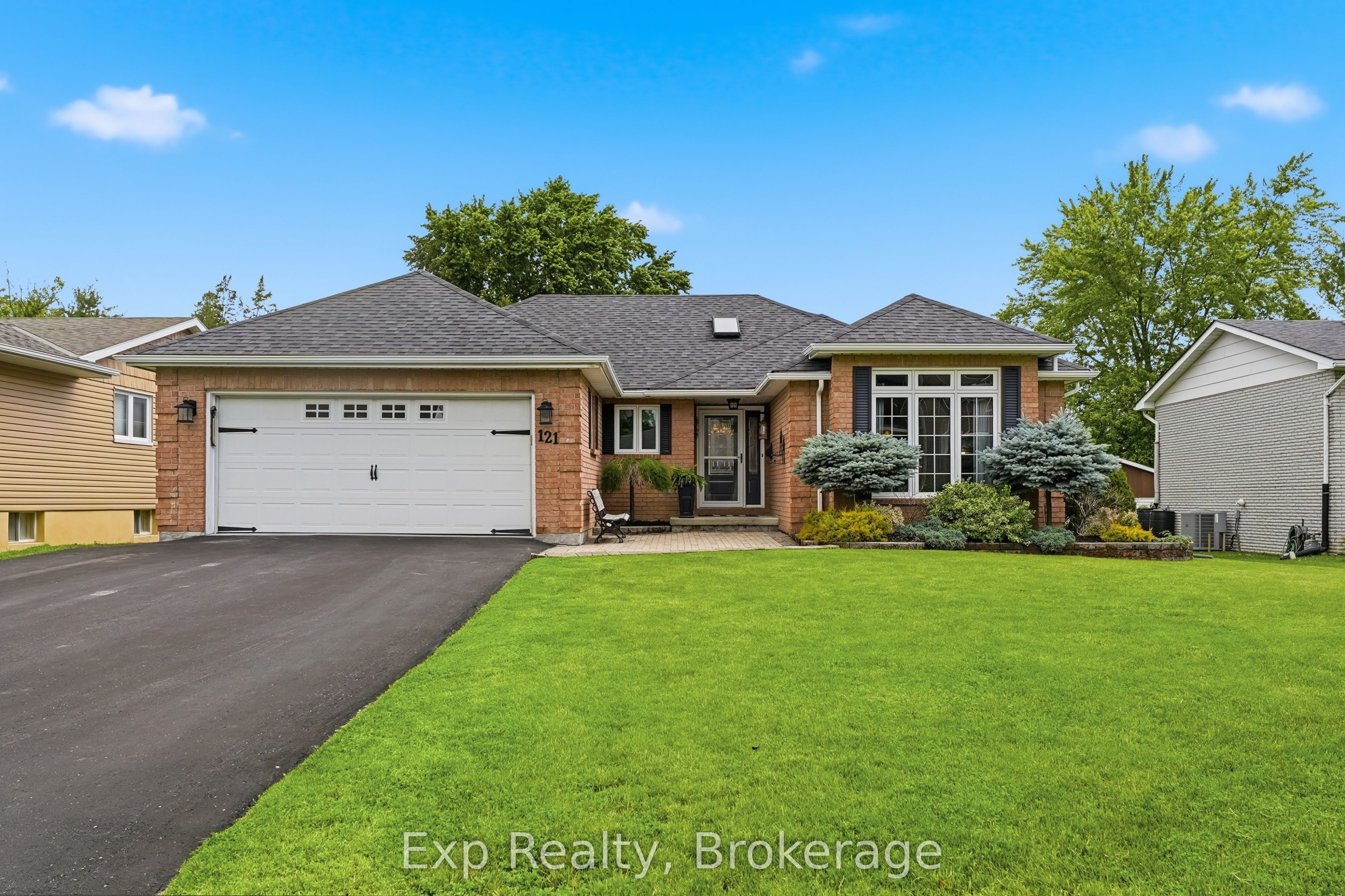 Residential in Greater Napanee