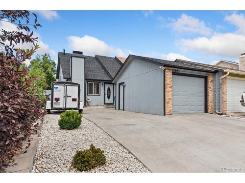 18983 E 16th Pl, Aurora, CO, 80011-5279 | Card Image