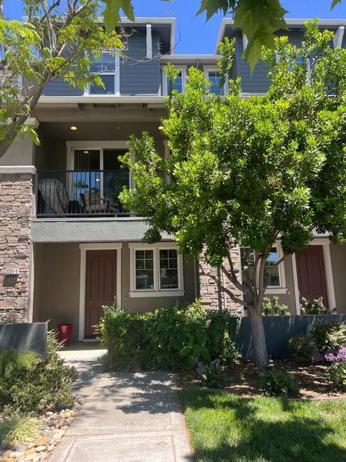5-3220 Yucca Ave, San Jose, CA, 95124-2457 | Card Image