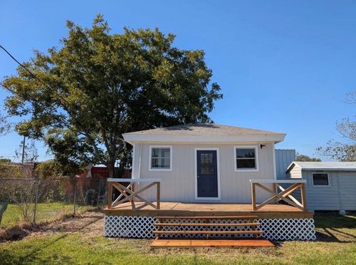 2600 Shanks Rd, Angleton, TX, 77515-9177 | Card Image