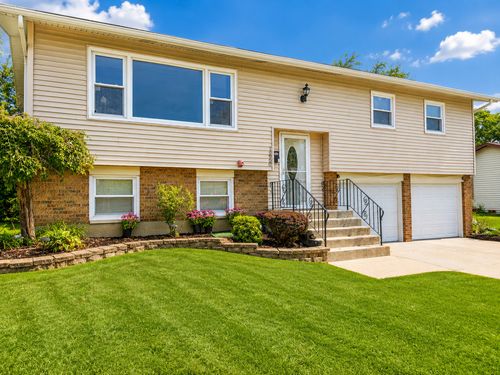 18960 Cedar Ave, Country Club Hills, IL, 60478-5718 | Card Image