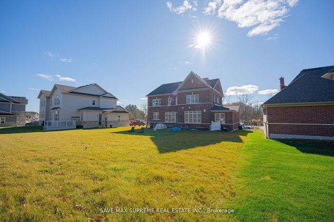 52 Gamble St, House other with 4 bedrooms, 4 bathrooms and 6 parking in Georgetown ON | Image 36