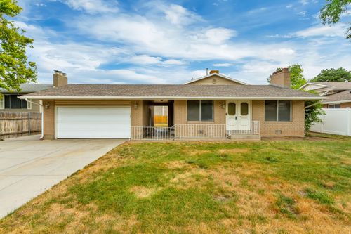 1447 E Hollow Dale Dr, Salt Lake City, UT, 84121-2706 | Card Image