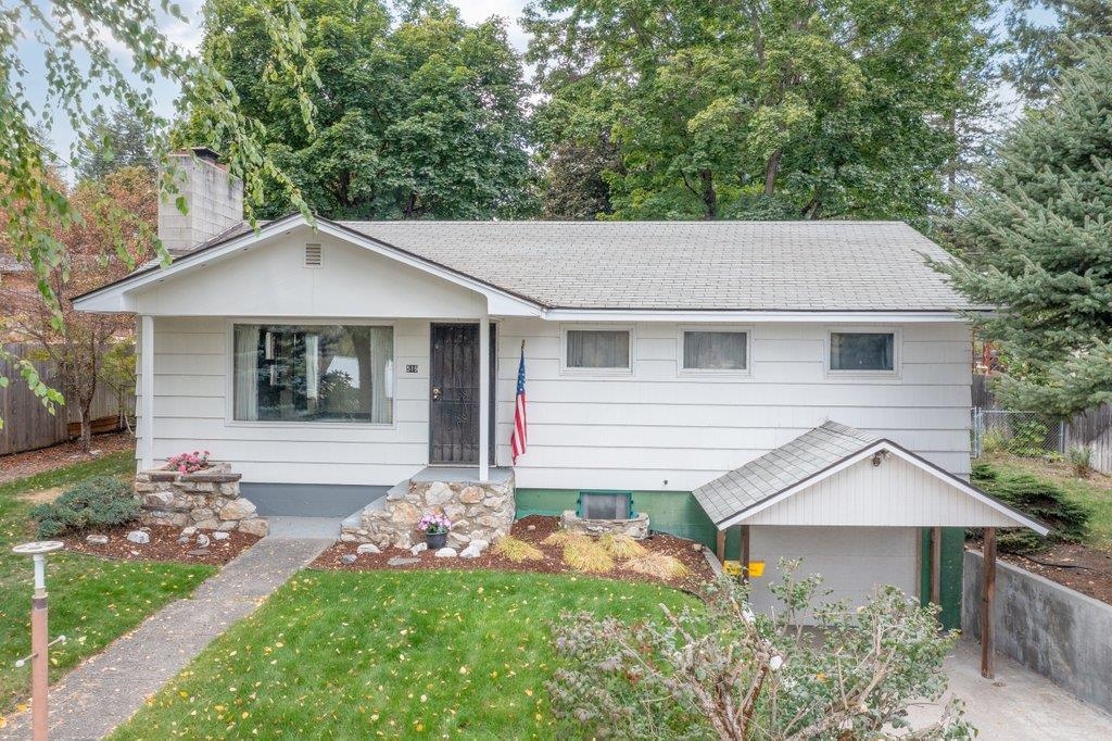Spokane Ave, Newport, WA 99156