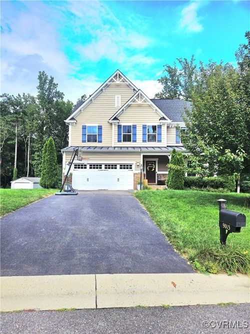 9013 Bailey Hill Rd, Midlothian, VA, 23112-1832 | Card Image