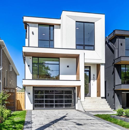 953 Halliday Ave, Mississauga, ON, L5E1P4 | Card Image