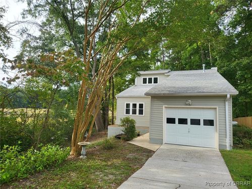 80 Anchorage Dr, Newport News, VA, 23602-4940 | Card Image