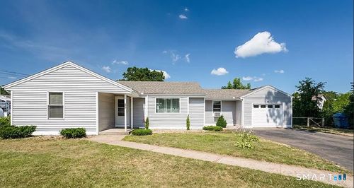 25 Twining St, Plainville, CT, 06062-3111 | Card Image