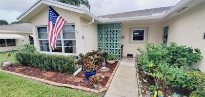 A - 5186 Lakefront Boulevard, Home with 2 bedrooms, 2 bathrooms and null parking in Delray Beach FL | Image 2