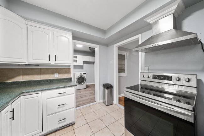 5615 Carlburt St, House other with 3 bedrooms, 3 bathrooms and null parking in West Bloomfield MI | Image 16