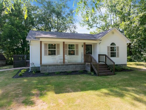 88 W Rogers Cir, Decaturville, TN, 38329-8028 | Card Image