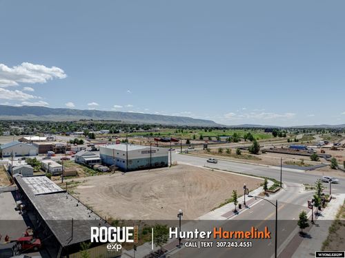 935 W Yellowstone Hwy, Casper, WY, 82601-1735 | Card Image