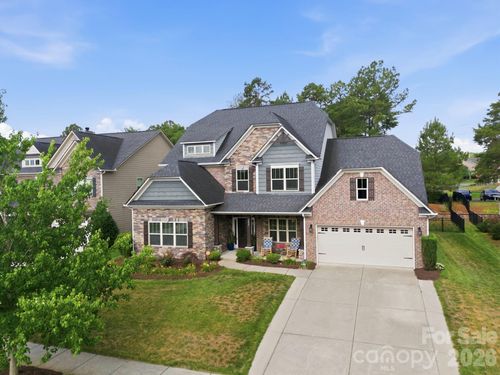 2827 Donegal Dr, Kannapolis, NC, 28081-6454 | Card Image