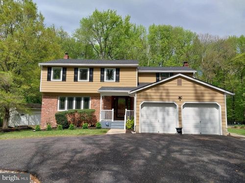 664 Mount Laurel Rd, Mount Laurel, NJ, 08054-9531 | Card Image