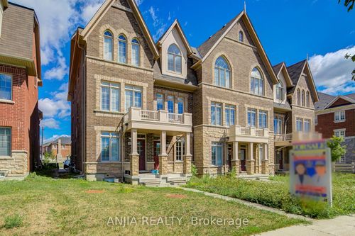 9349 Kennedy Rd, Markham, ON, L6C0W5 | Card Image