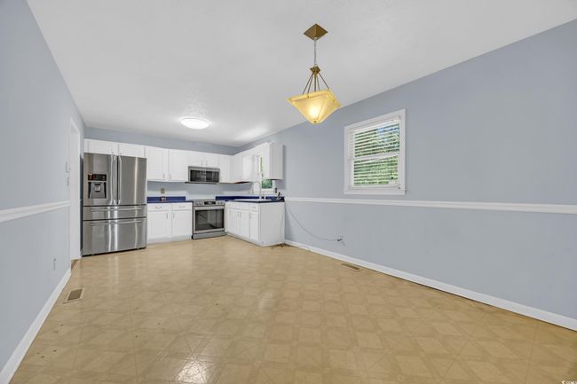 1907 Rose St, House other with 4 bedrooms, 3 bathrooms and 6 parking in Conway SC | Image 5