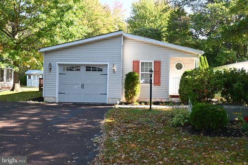 7 Williams Way, SELLERSVILLE, PA, 18960-2842 | Card Image