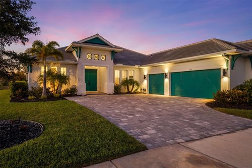 4677 Antrim Dr, SARASOTA, FL, 34240-4301 | Card Image