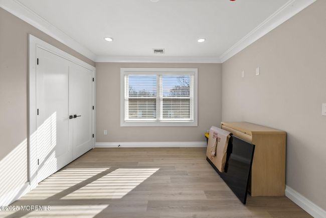 273 Colts Neck Rd, House other with 4 bedrooms, 3 bathrooms and null parking in Farmingdale NJ | Image 34