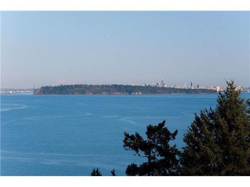 3699 Sunset Lane, West Vancouver, BC, V7V0A9 | Card Image