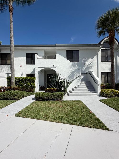 4005-15758 Loch Maree Ln, Delray Beach, FL, 33446-3228 | Card Image