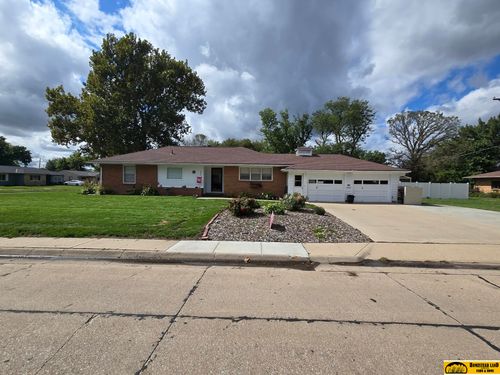 409 N 21st St, Beatrice, NE, 68310-3324 | Card Image